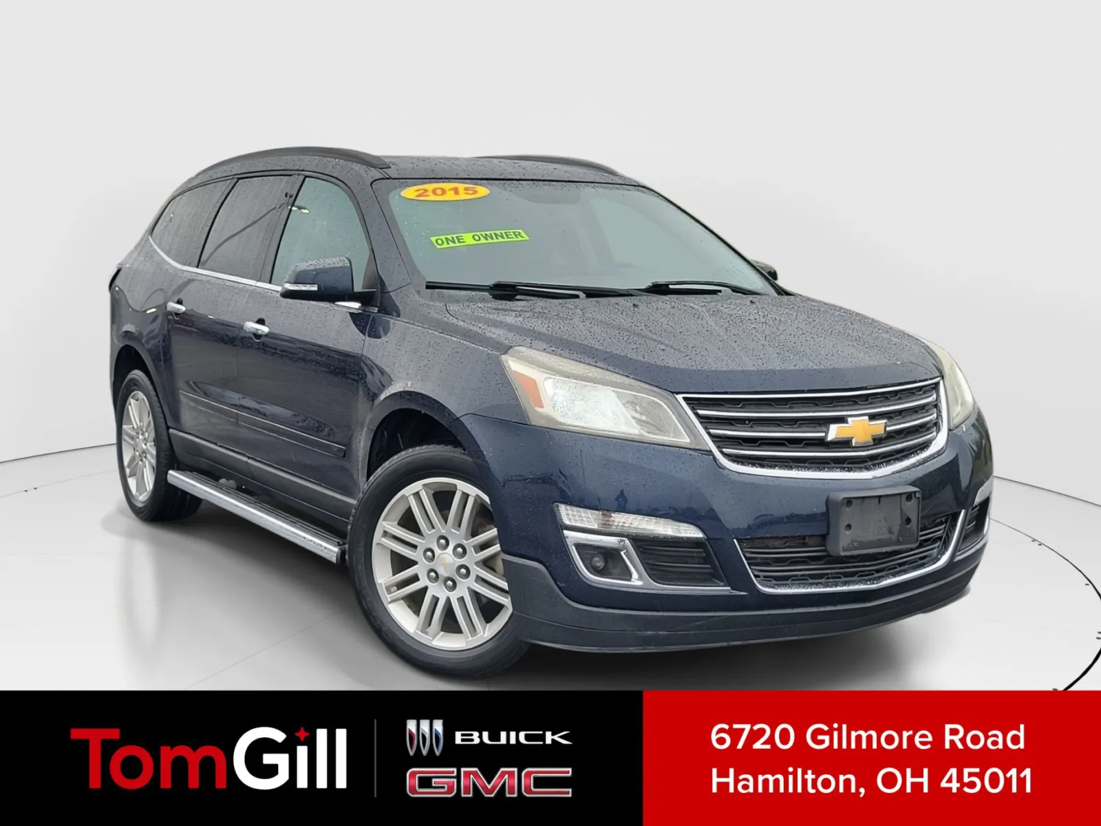 Blue 2015 Chevrolet Traverse LT for sale in Hamilton, OH