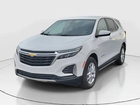 Another view of 2023 Chevrolet Equinox LT for sale in Hamilton, OH at Tom Gill Buick GMC