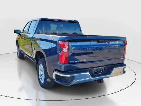 Another view of 2022 Chevrolet Silverado 1500 LT for sale in Hamilton, OH at Tom Gill Buick GMC