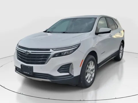 Photos of 2022 Chevrolet Equinox LT for sale in Hamilton, OH at Tom Gill Buick GMC