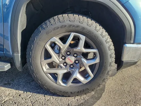 More photos of 2024 GMC Sierra 1500 SLT at Tom Gill Buick GMC, OH