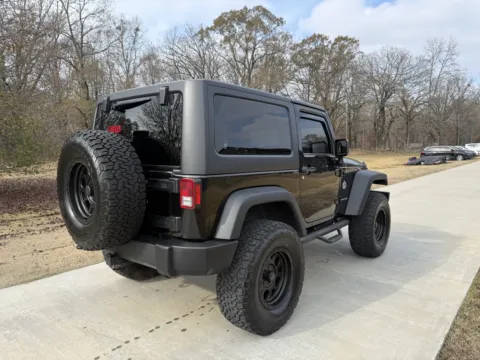 More photos of 2018 Jeep Wrangler JK Rubicon at Premier MotorCars LLC, AR