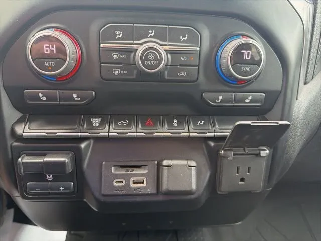 2020 Chevrolet Silverado 2500HD LTZ - Photo 13