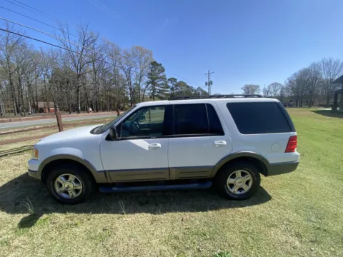 More photos of 2006 Ford Expedition at Premier MotorCars LLC, AR