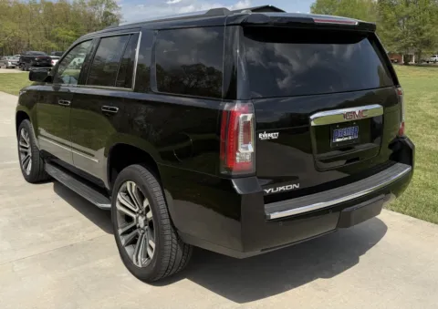 More photos of 2018 GMC Yukon Denali at Premier MotorCars LLC, AR