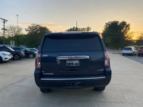 More photos of 2018 GMC Yukon Denali at Premier MotorCars LLC, AR