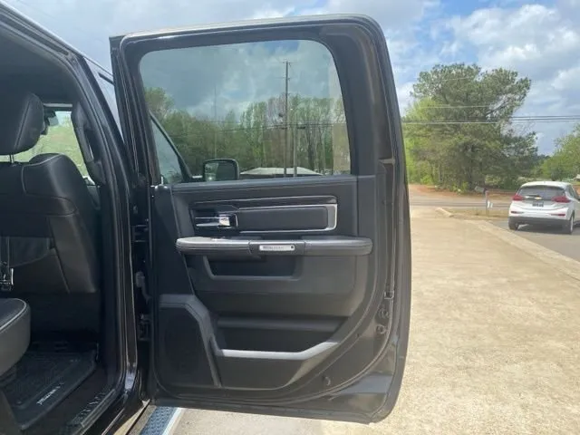 2017 RAM Ram 1500 Pickup Laramie Limited - Photo 15