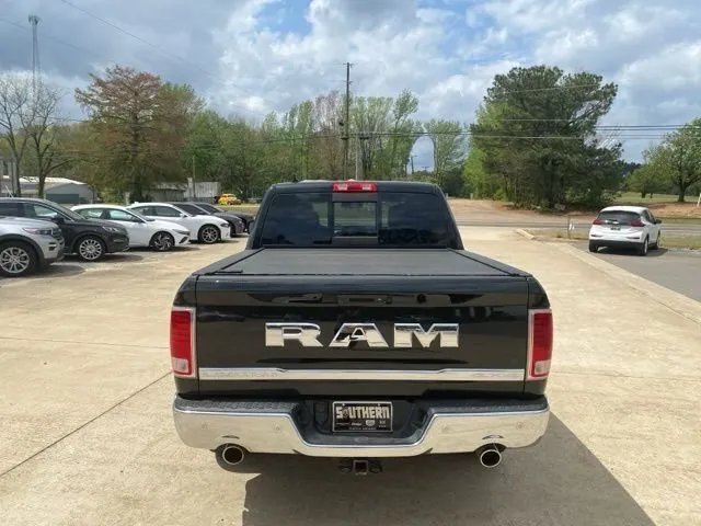 2017 RAM Ram 1500 Pickup Laramie Limited - Photo 8