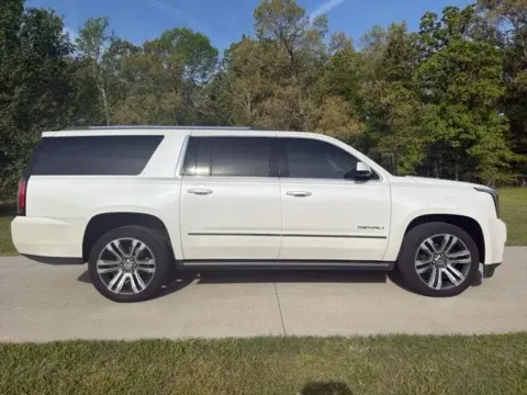 Photos of 2020 GMC Yukon XL Denali for sale in Austin, AR at Premier MotorCars LLC