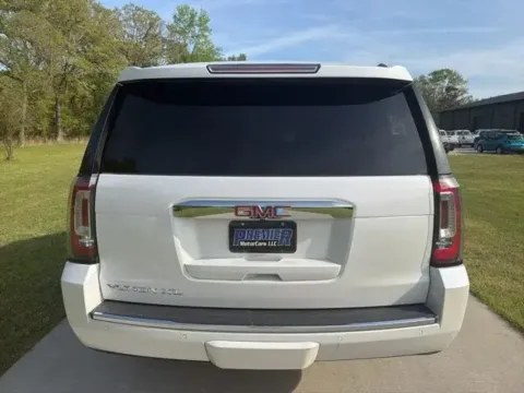 More photos of 2020 GMC Yukon XL Denali at Premier MotorCars LLC, AR