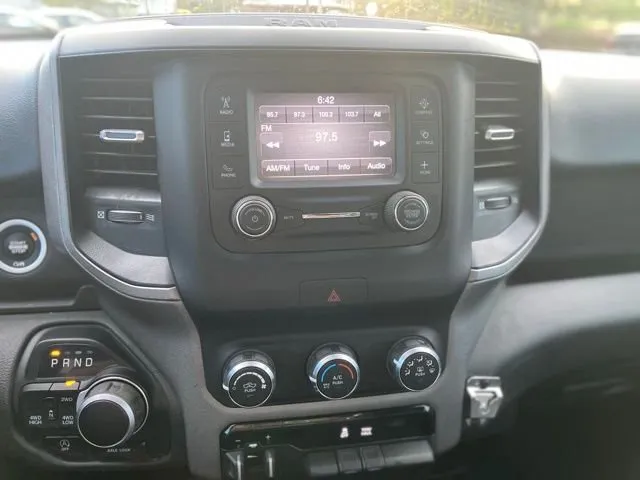 2023 RAM Ram 1500 Pickup Tradesman - Photo 16