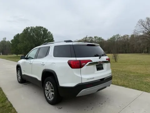 More photos of 2018 GMC Acadia SLE at Premier MotorCars LLC, AR