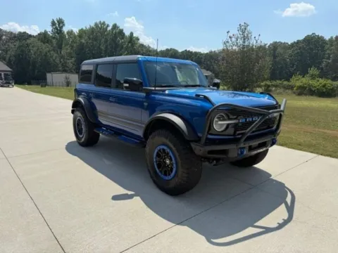 Blue 2021 Ford Bronco First Edition Advanced for sale in Austin, AR