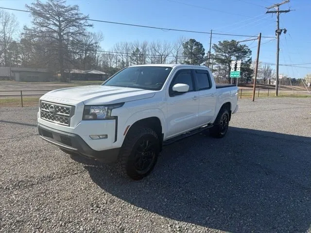 White 2023 Nissan Frontier for sale in Austin, AR