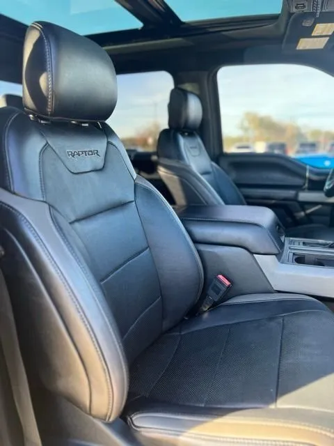 2018 Ford F-150 Raptor - Photo 20