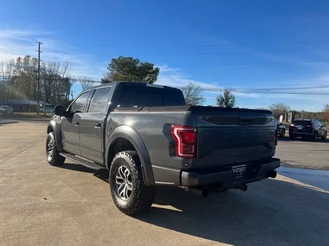 2018 Ford F-150 Raptor - Photo 6