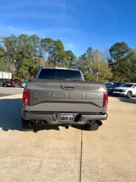 More photos of 2018 Ford F-150 Raptor at Premier MotorCars LLC, AR