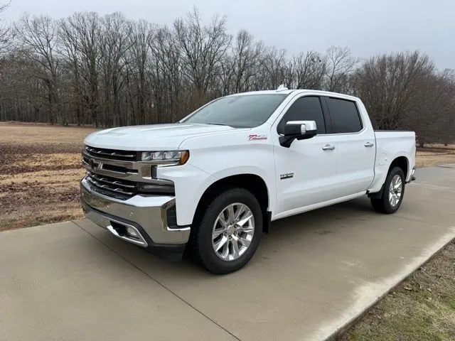 White 2022 Chevrolet Silverado 1500 Limited LTZ for sale in Austin, AR