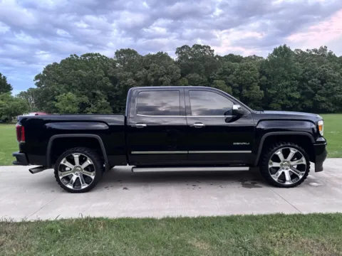More photos of 2018 GMC Sierra 1500 Denali at Premier MotorCars LLC, AR