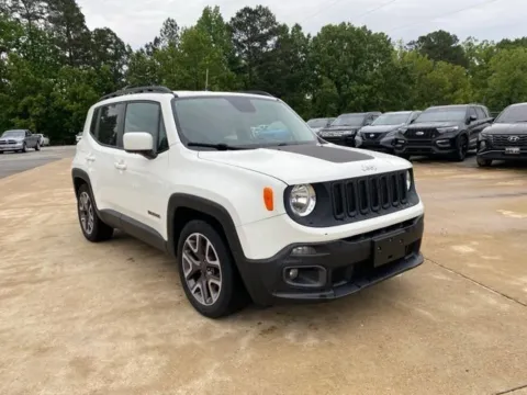 White 2016 Jeep Renegade Latitude for sale in Austin, AR