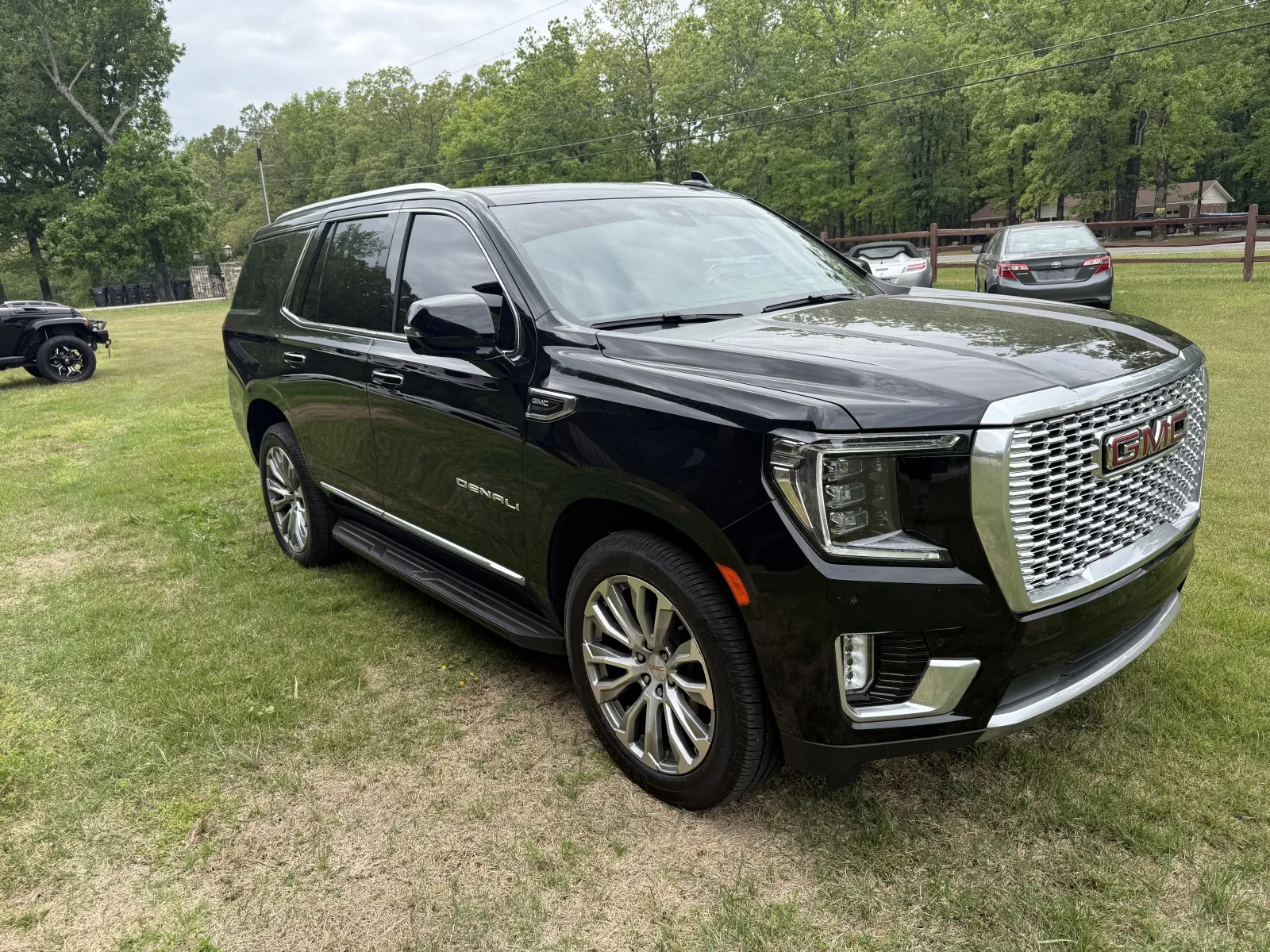 2022 GMC Yukon Denali - Photo 7
