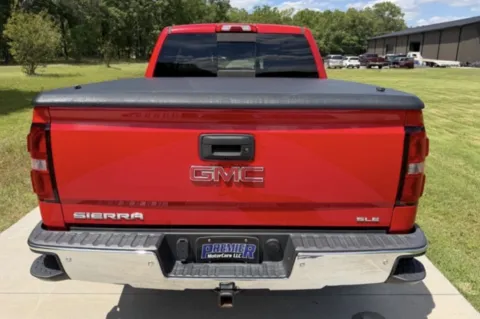 More photos of 2017 GMC Sierra 1500 SLE at Premier MotorCars LLC, AR