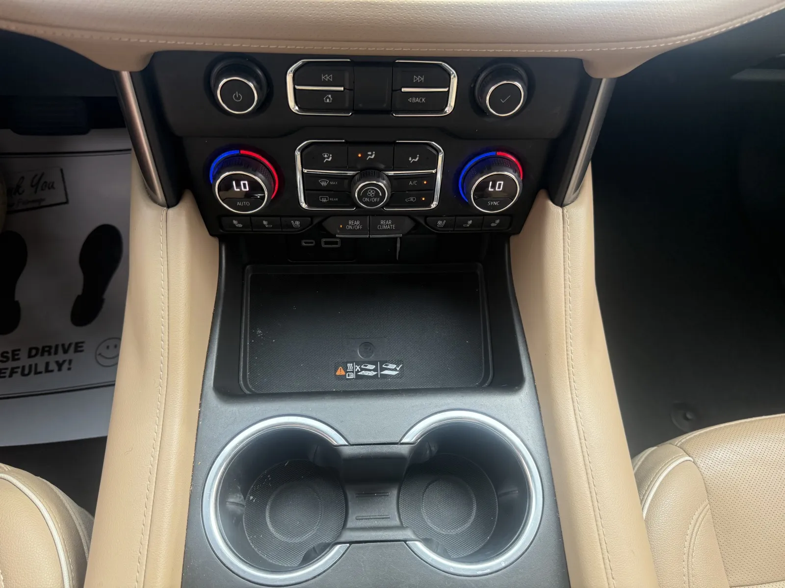 2022 Chevrolet Tahoe Premier - Photo 21