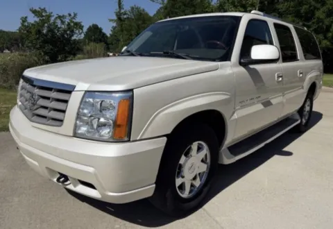 White 2005 Cadillac Escalade ESV for sale in Austin, AR