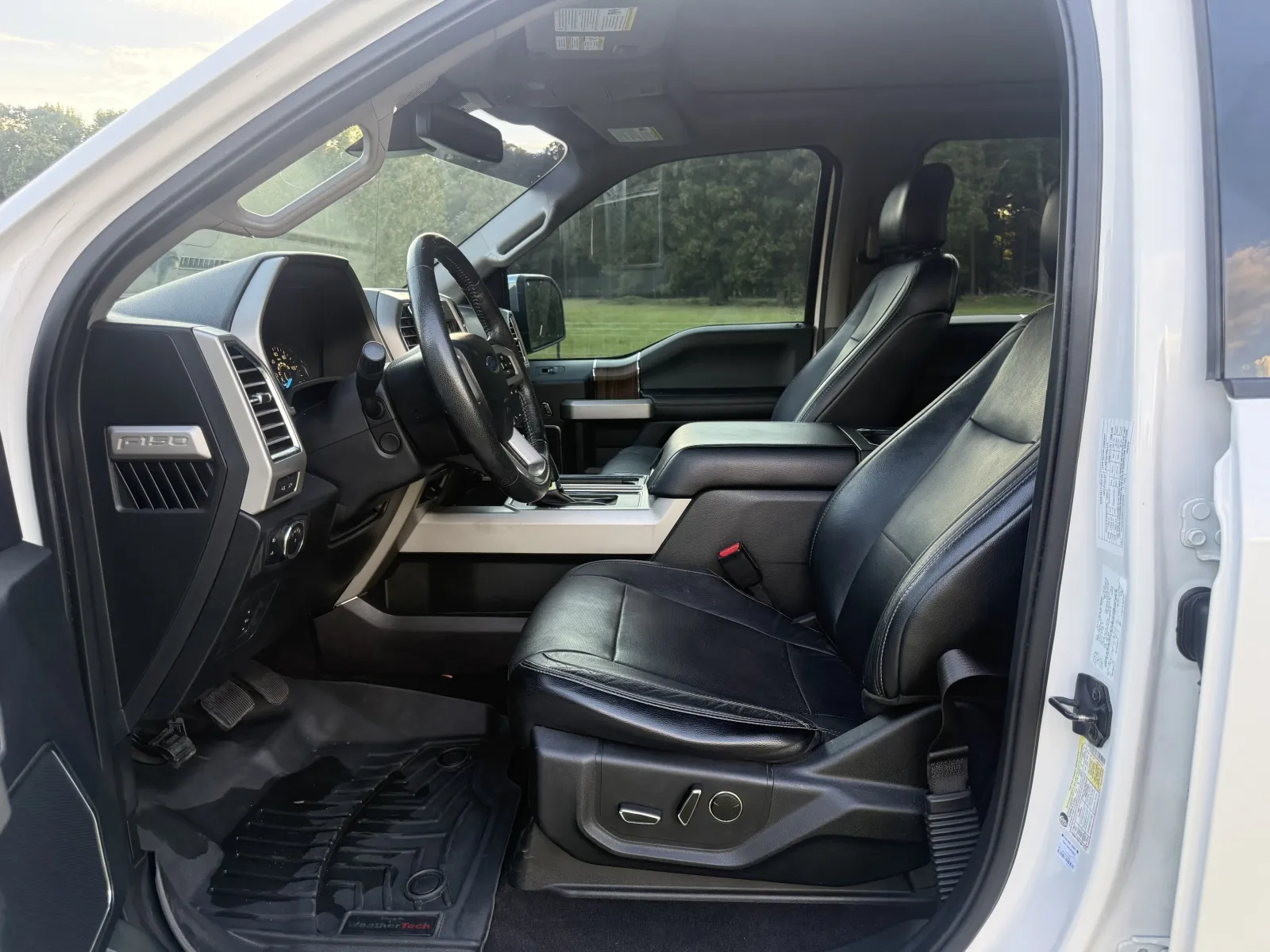2016 Ford F-150 Lariat - Photo 9