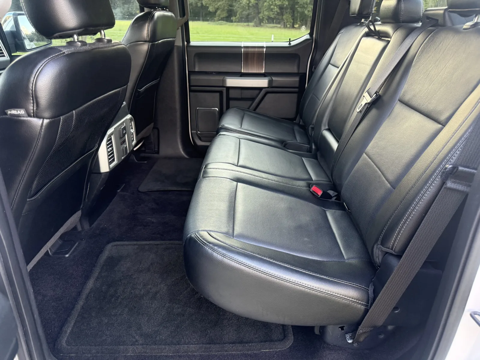 2016 Ford F-150 Lariat - Photo 11