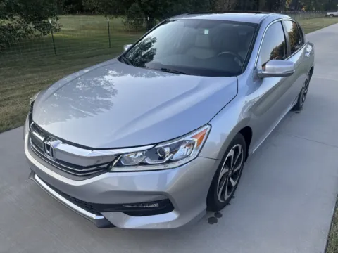 Gray 2017 Honda Accord Sedan EX-L for sale in Austin, AR