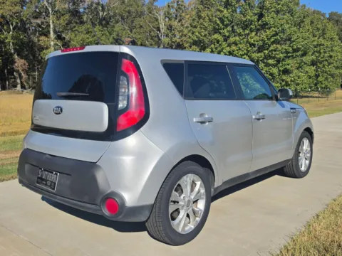 More photos of 2015 Kia Soul + at Premier MotorCars LLC, AR