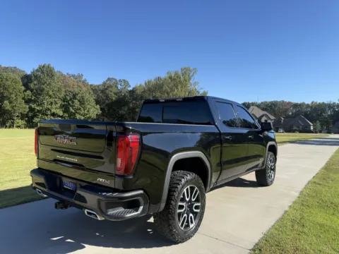 More photos of 2021 GMC Sierra 1500 AT4 at Premier MotorCars LLC, AR