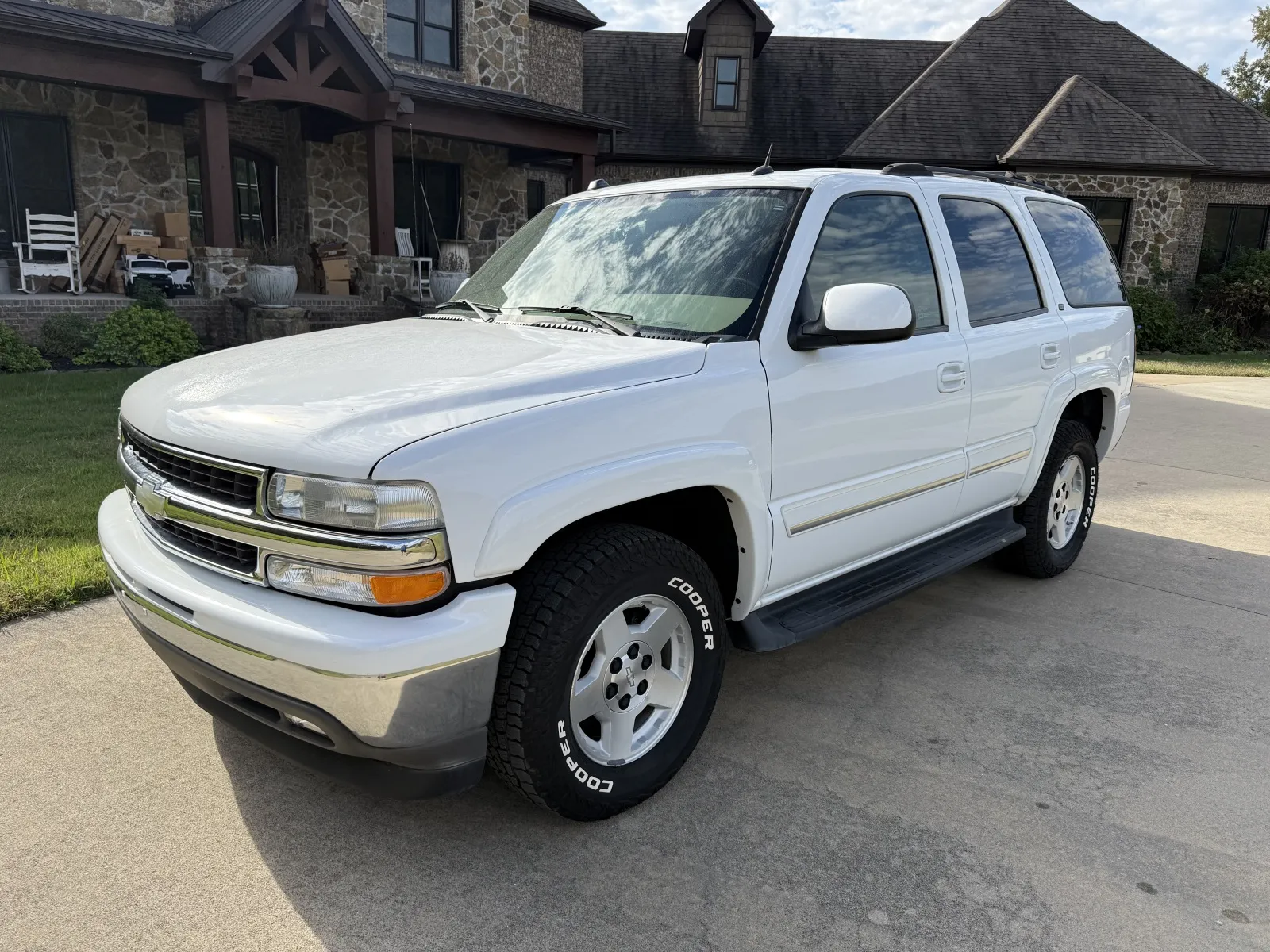 2005 Chevrolet Tahoe's photo
