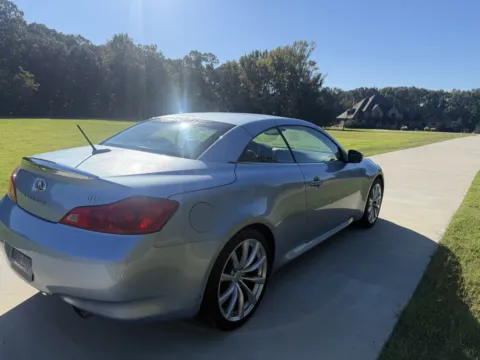 More photos of 2009 INFINITI G37 Convertible at Premier MotorCars LLC, AR