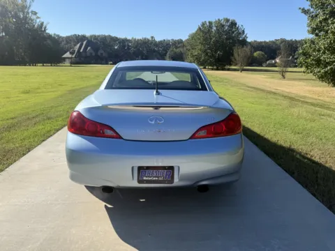 More photos of 2009 INFINITI G37 Convertible at Premier MotorCars LLC, AR