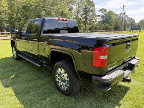 Another view of 2018 GMC Sierra 2500HD Denali for sale in Austin, AR at Premier MotorCars LLC
