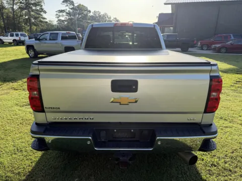 More photos of 2017 Chevrolet Silverado 2500HD LTZ at Premier MotorCars LLC, AR