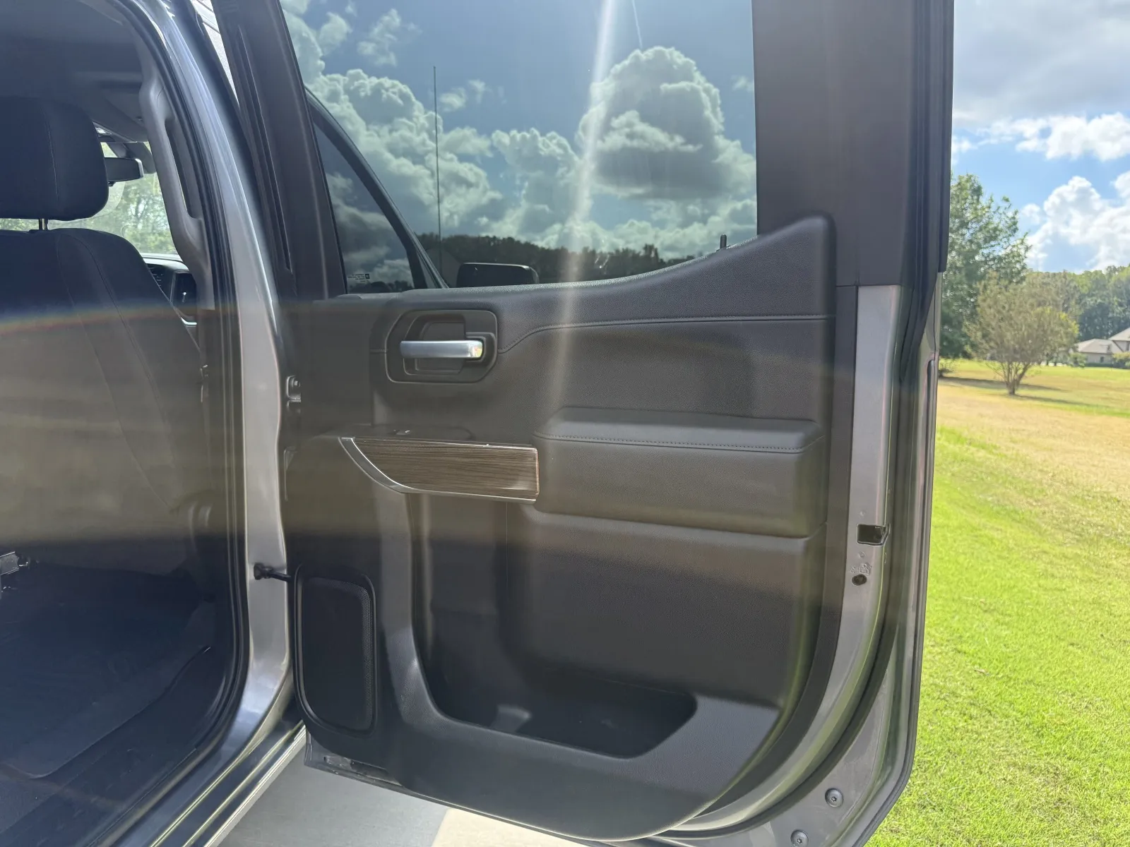 2020 Chevrolet Silverado 1500 RST - Photo 14