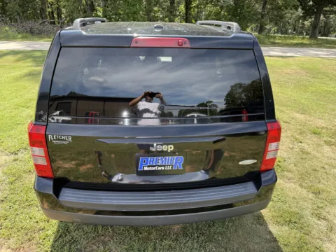 More photos of 2014 Jeep Patriot Latitude at Premier MotorCars LLC, AR