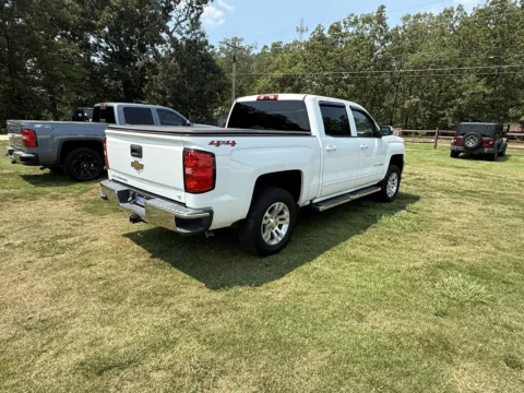 More photos of 2018 Chevrolet Silverado 1500 LT at Premier MotorCars LLC, AR