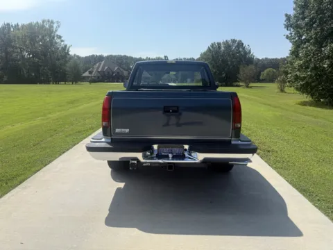 More photos of 1988 CHEVROLET 1/2 TON PICKUPS at Premier MotorCars LLC, AR
