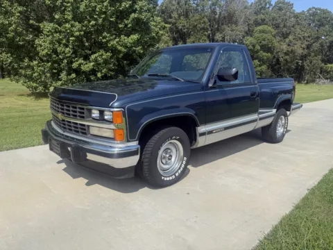 Blue 1988 CHEVROLET 1/2 TON PICKUPS for sale in Austin, AR