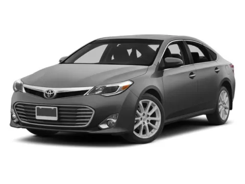 White 2013 Toyota Avalon XLE for sale in Austin, AR
