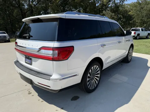 More photos of 2019 Lincoln Navigator Reserve at Premier MotorCars LLC, AR