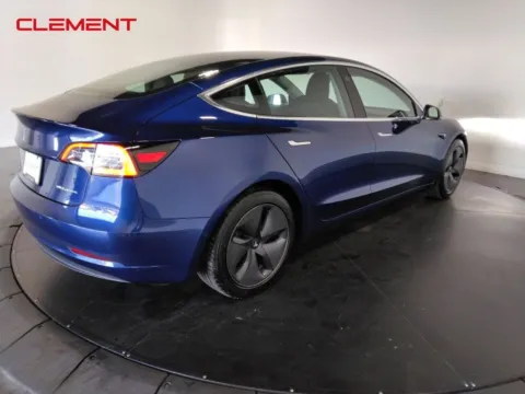 More photos of 2020 Tesla Model 3 Long Range at Clement Supercenter, MO