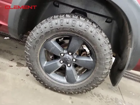 More photos of 2019 Ram 1500 Classic Warlock at Clement Supercenter, MO