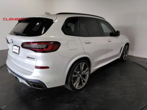 More photos of 2021 BMW X5 M50i at Clement Supercenter, MO