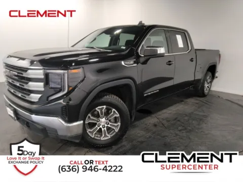 Black 2022 GMC Sierra 1500 SLE for sale in St. Charles, MO