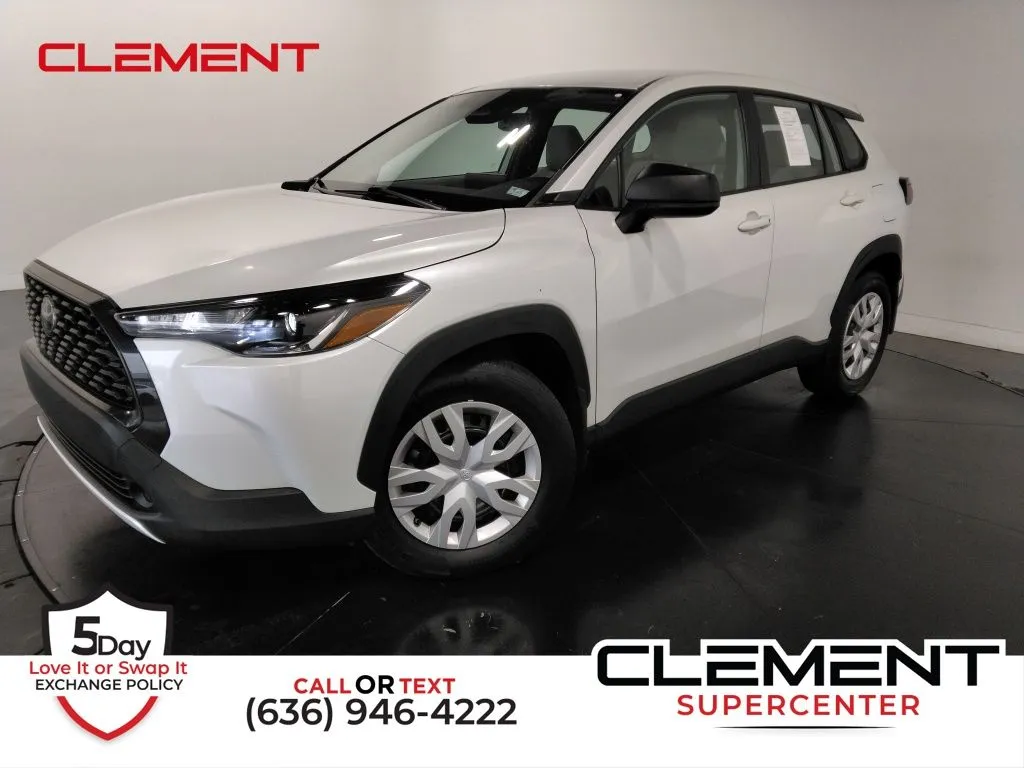 White 2024 Toyota Corolla Cross L for sale in St. Charles, MO